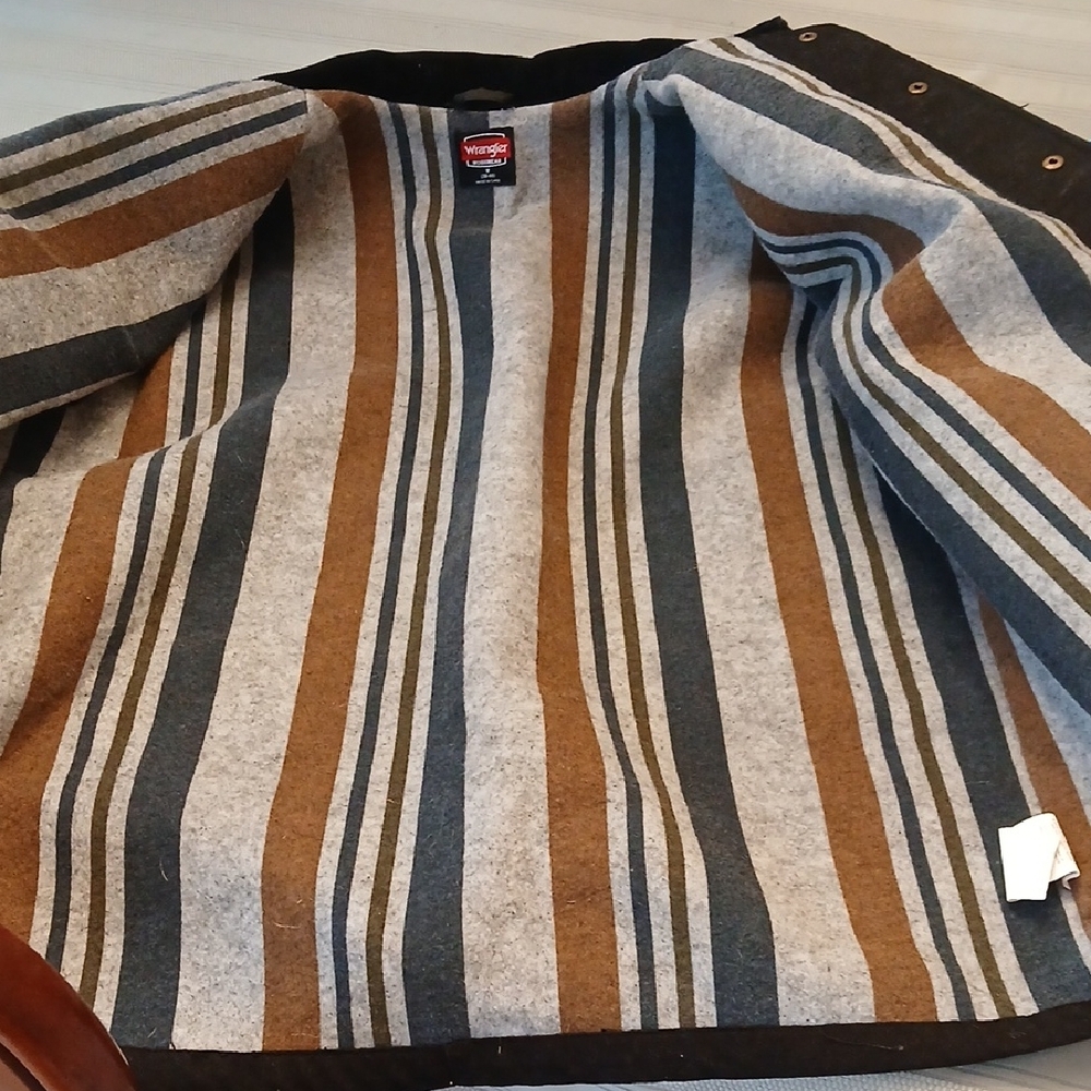 Wrangler Dark Workwear Jacket - Picture 5 of 6